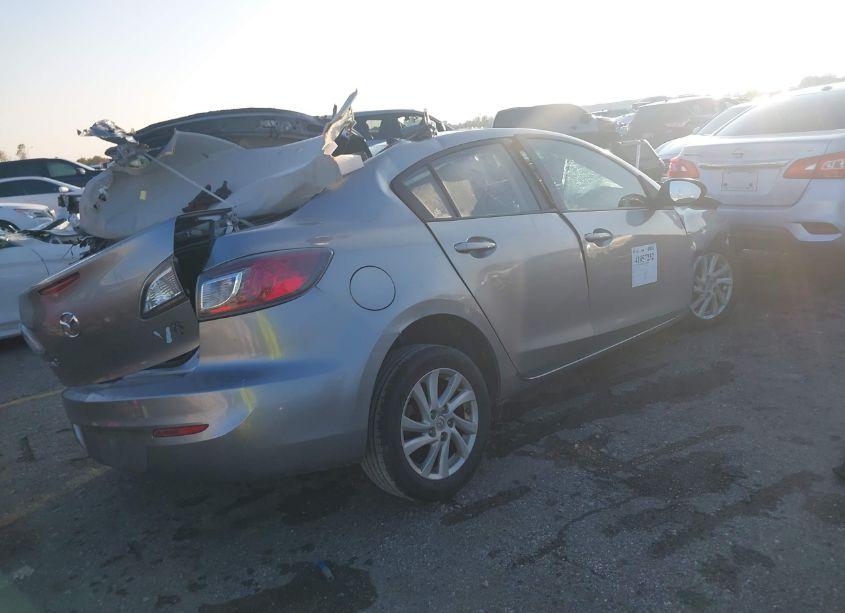 Photo 4 of 2012 Mazda Mazda3 (VIN JM1BL1V78C1613218)