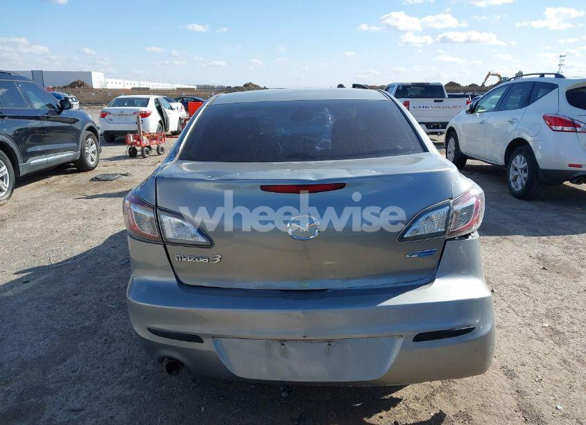 Photo 16 of 2012 Mazda Mazda3 I TOURING (VIN JM1BL1V78C1644128)