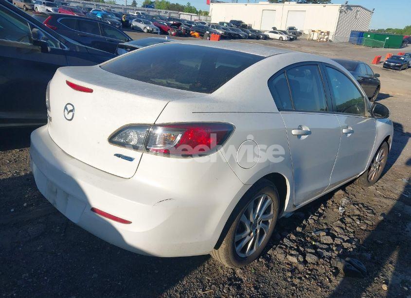 Photo 4 of 2012 Mazda 3 I (VIN JM1BL1V78C1655923)