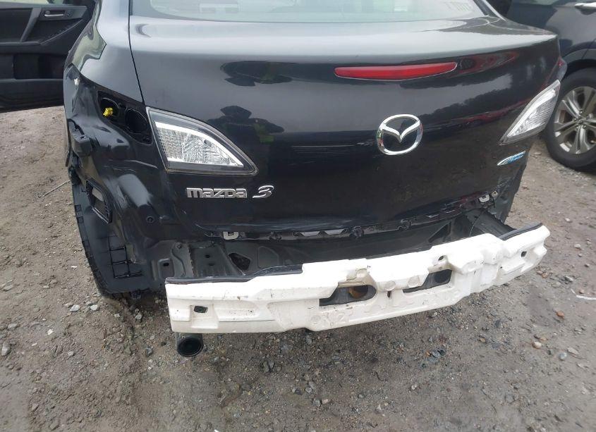 Photo 17 of 2012 Mazda Mazda3 I TOURING (VIN JM1BL1V79C1532518)