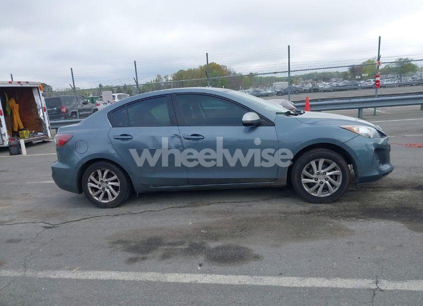 Photo 12 of 2012 Mazda Mazda3 I TOURING (VIN JM1BL1V79C1618007)