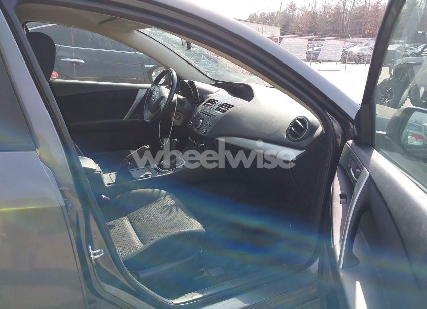 Photo 5 of 2012 Mazda Mazda3 I TOURING (VIN JM1BL1V79C1670320)