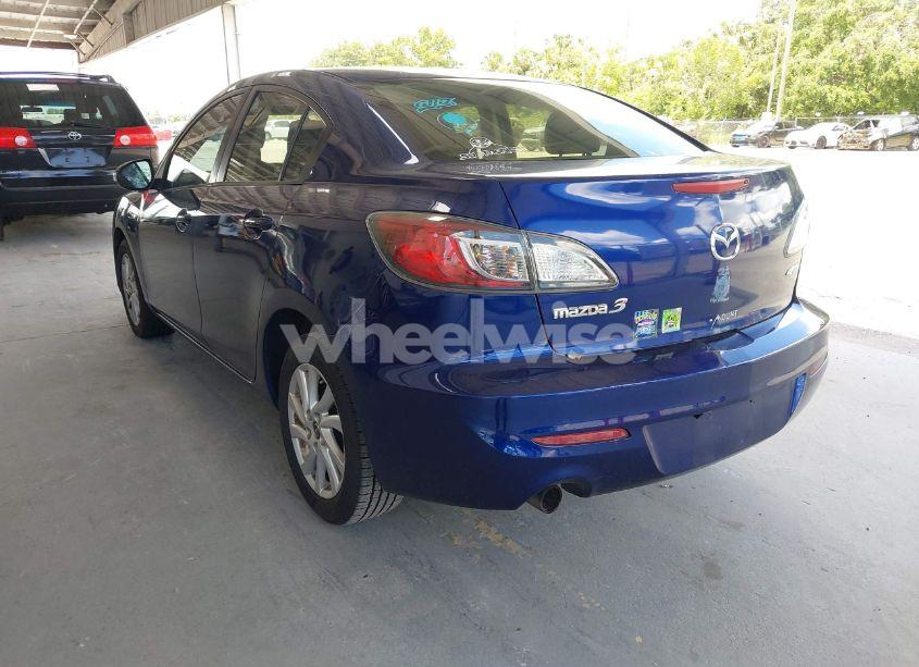 Photo 3 of 2013 Mazda Mazda3 I TOURING (VIN JM1BL1V79D1754154)