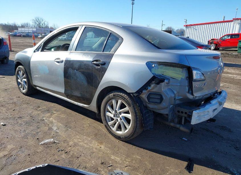 Photo 3 of 2013 Mazda Mazda3 I TOURING (VIN JM1BL1V79D1818645)