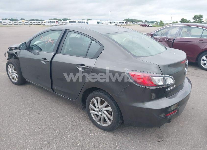Photo 3 of 2013 Mazda Mazda3 I TOURING (VIN JM1BL1V79D1832397)