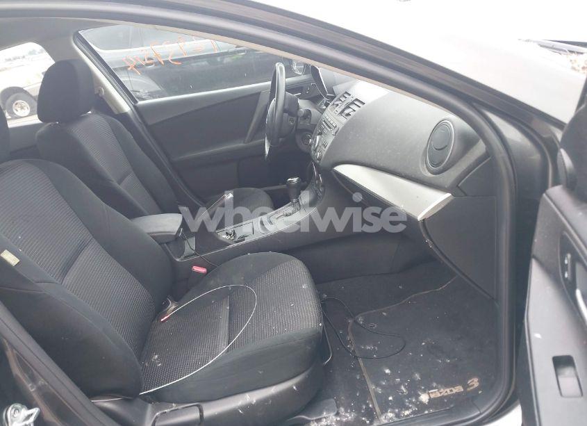 Photo 5 of 2013 Mazda Mazda3 I TOURING (VIN JM1BL1V79D1832397)