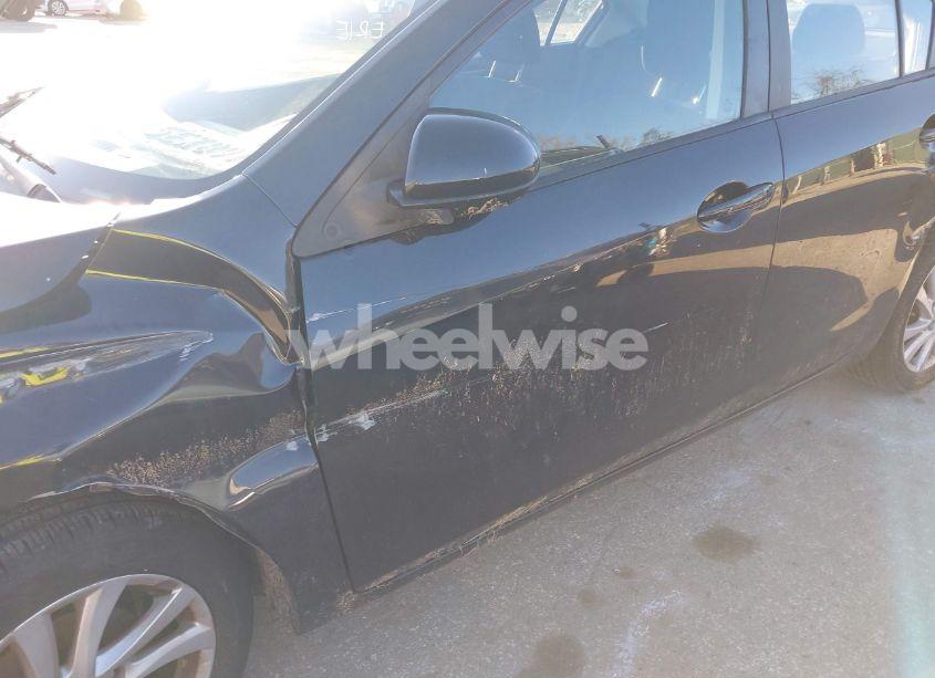 Photo 12 of 2012 Mazda Mazda3 I TOURING (VIN JM1BL1V7XC1608408)