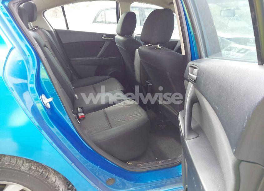 Photo 8 of 2012 Mazda Mazda3 I TOURING (VIN JM1BL1V7XC1617528)