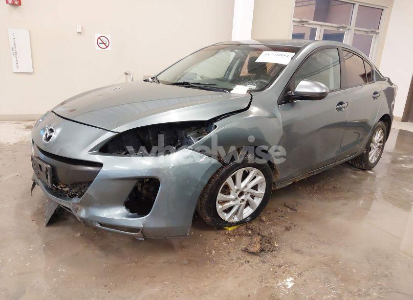 Photo 2 of 2012 Mazda Mazda3 I TOURING (VIN JM1BL1V7XC1676353)