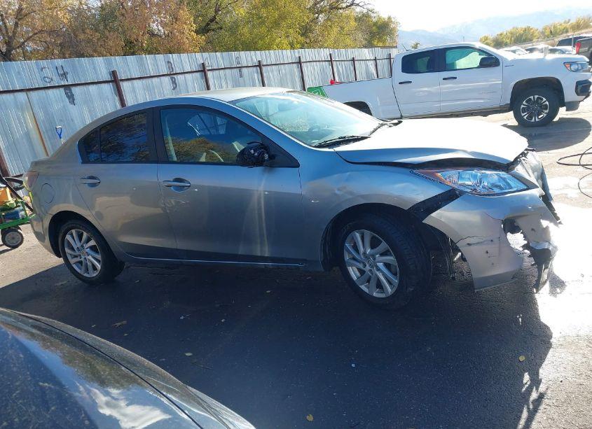 Photo 14 of 2012 Mazda Mazda3 I TOURING (VIN JM1BL1V80C1673521)