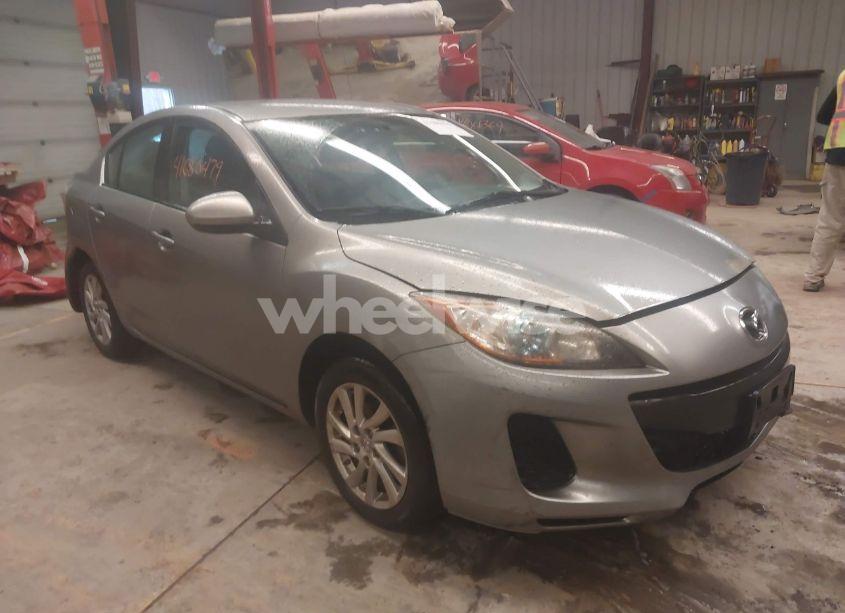 2012 Mazda Mazda3 I TOURING (VIN JM1BL1V80C1698077) main photo