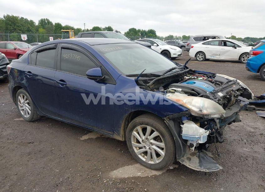 2012 Mazda Mazda3 I TOURING (VIN JM1BL1V80C1699052) main photo