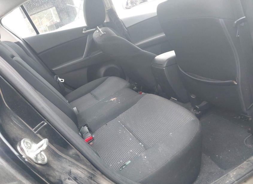 Photo 8 of 2012 Mazda Mazda3 I TOURING (VIN JM1BL1V82C1542462)