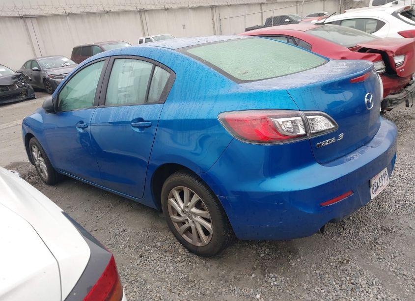 Photo 3 of 2012 Mazda Mazda3 I TOURING (VIN JM1BL1V82C1547211)