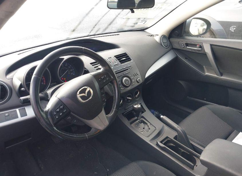 Photo 5 of 2012 Mazda Mazda3 I TOURING (VIN JM1BL1V82C1547211)