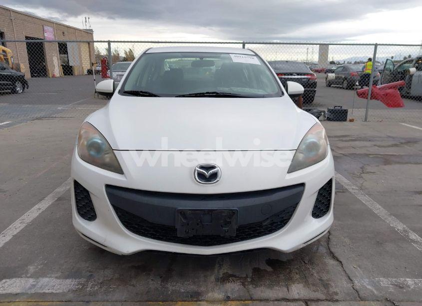 Photo 12 of 2012 Mazda Mazda3 I TOURING (VIN JM1BL1V82C1578362)