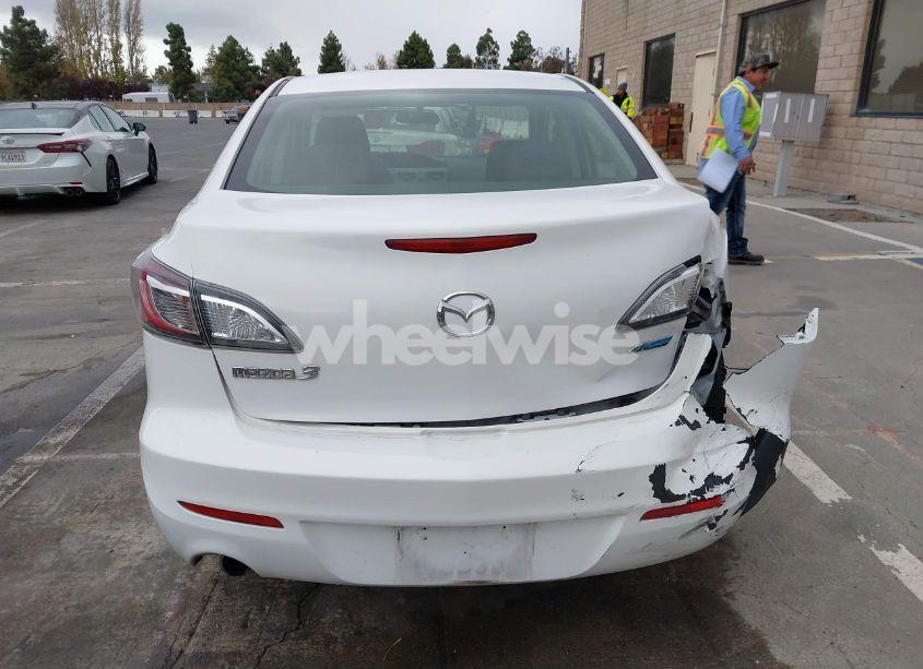 Photo 16 of 2012 Mazda Mazda3 I TOURING (VIN JM1BL1V82C1578362)