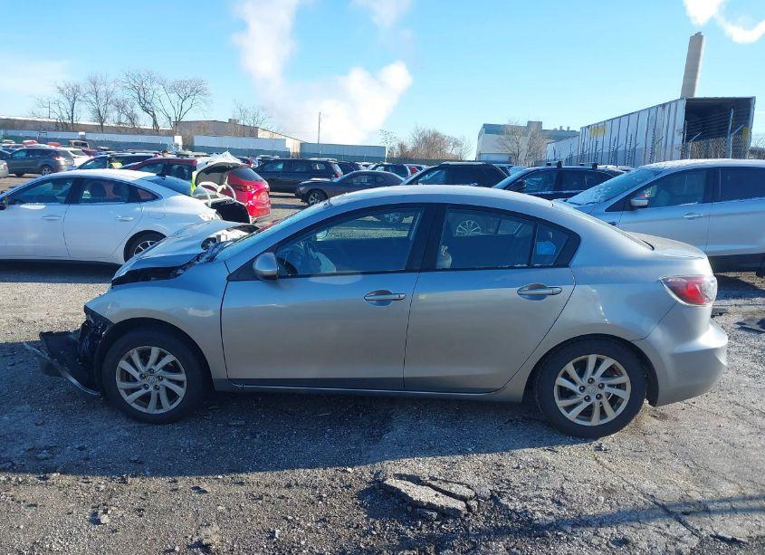 Photo 15 of 2012 Mazda Mazda3 I TOURING (VIN JM1BL1V82C1653402)