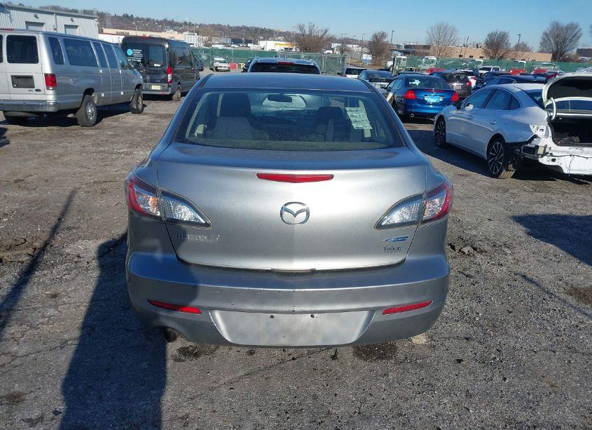 Photo 17 of 2012 Mazda Mazda3 I TOURING (VIN JM1BL1V82C1653402)
