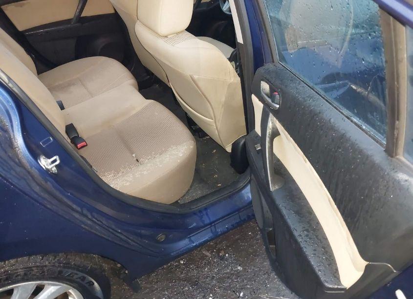 Photo 8 of 2012 Mazda Mazda3 I TOURING (VIN JM1BL1V83C1542700)