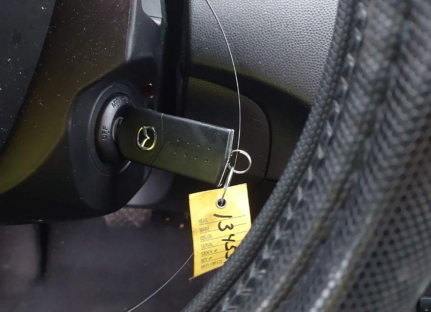 Photo 11 of 2012 Mazda Mazda3 I TOURING (VIN JM1BL1V83C1583375)