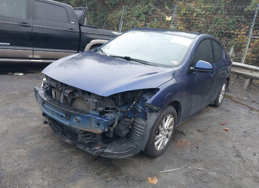 Photo 2 of 2012 Mazda Mazda3 (VIN JM1BL1V83C1612048)