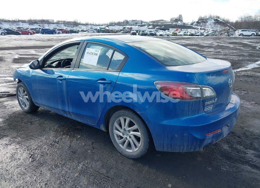 Photo 3 of 2012 Mazda Mazda3 (VIN JM1BL1V83C1637581)