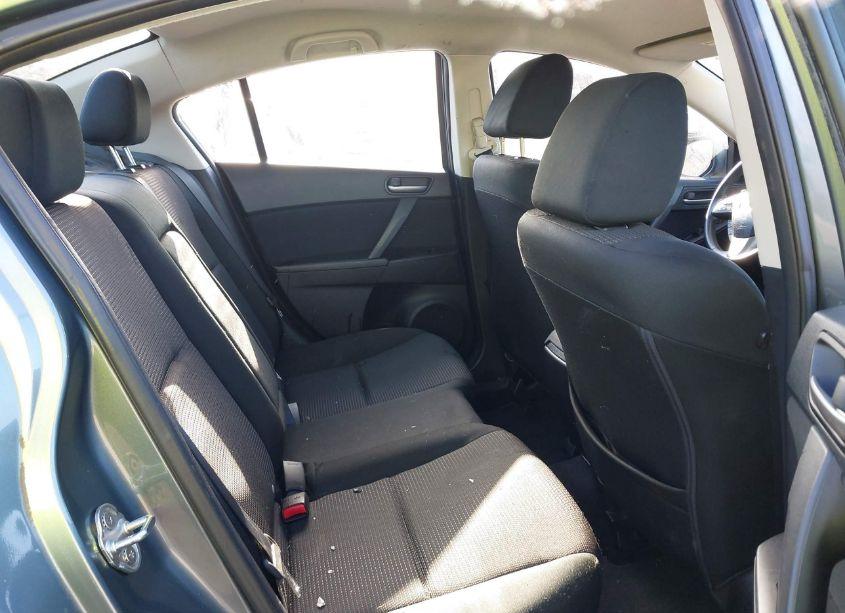 Photo 8 of 2012 Mazda Mazda3 I TOURING (VIN JM1BL1V84C1542513)