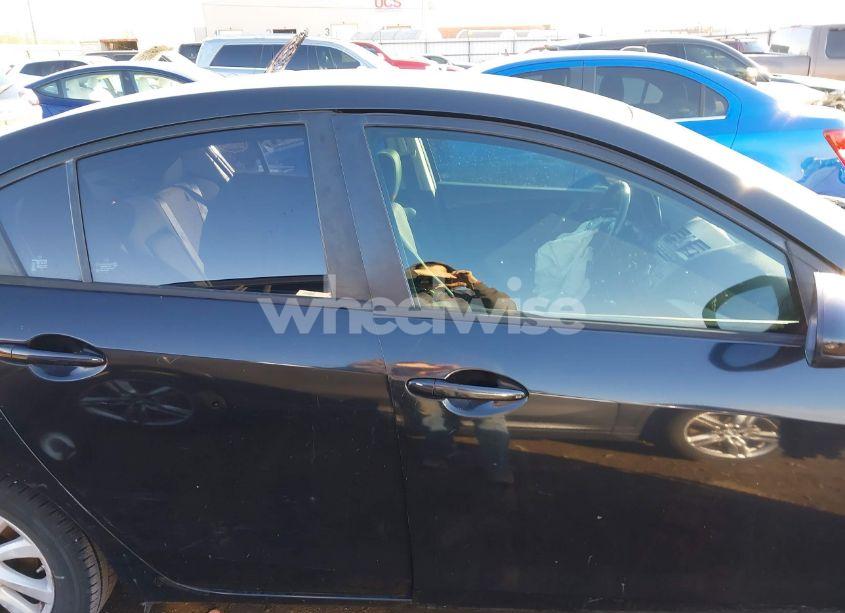 Photo 14 of 2012 Mazda Mazda3 I TOURING (VIN JM1BL1V85C1628364)