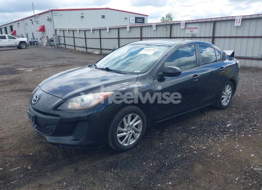 Photo 2 of 2012 Mazda Mazda3 I TOURING (VIN JM1BL1V85C1675345)