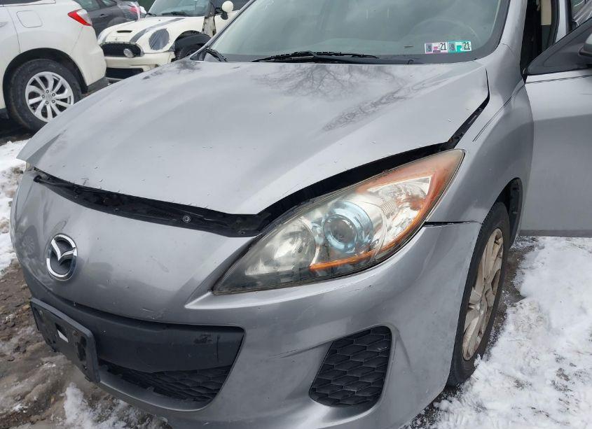 Photo 6 of 2012 Mazda Mazda3 I TOURING (VIN JM1BL1V85C1688838)