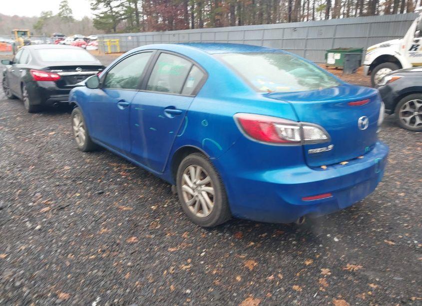 Photo 3 of 2012 Mazda Mazda3 I TOURING (VIN JM1BL1V86C1542996)