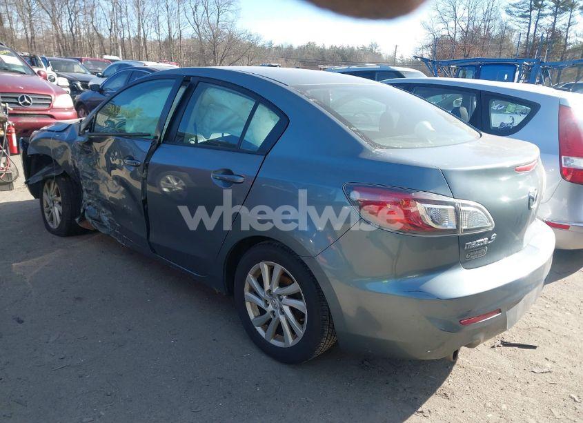 Photo 3 of 2012 Mazda Mazda3 I TOURING (VIN JM1BL1V86C1559877)