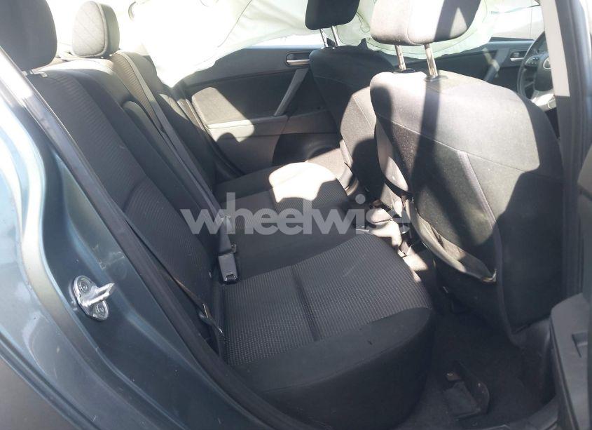 Photo 8 of 2012 Mazda Mazda3 I TOURING (VIN JM1BL1V86C1559877)