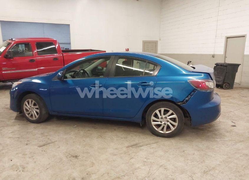 Photo 14 of 2012 Mazda Mazda3 I TOURING (VIN JM1BL1V86C1682076)