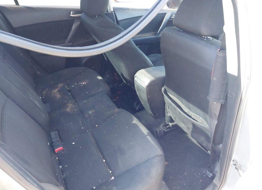 Photo 8 of 2012 Mazda Mazda3 I TOURING (VIN JM1BL1V87C1547138)