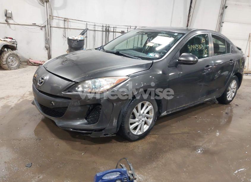 Photo 2 of 2012 Mazda Mazda3 I TOURING (VIN JM1BL1V87C1574775)