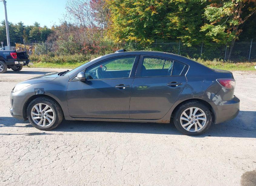 Photo 12 of 2012 Mazda Mazda3 I TOURING (VIN JM1BL1V87C1584187)