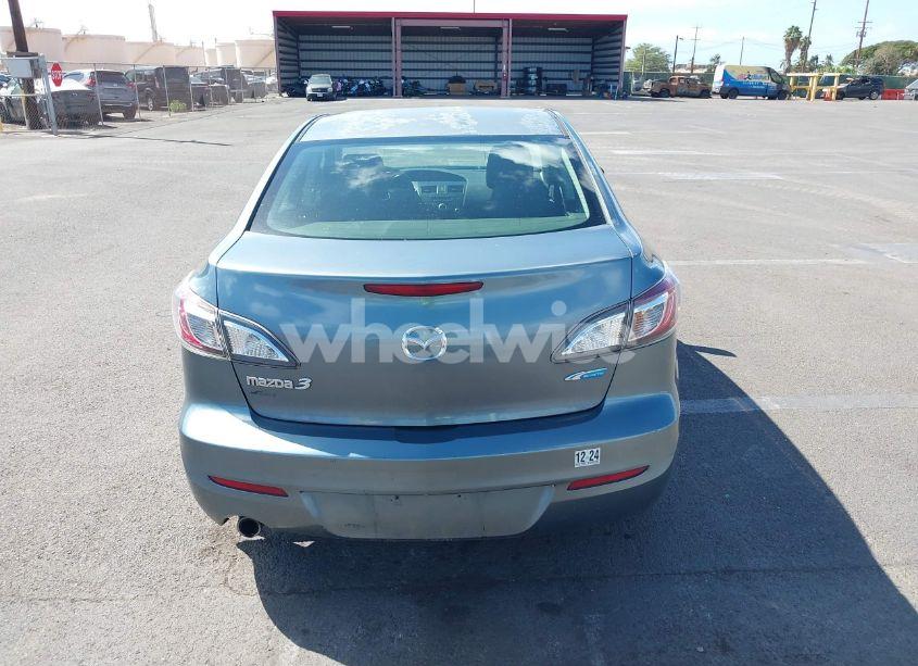 Photo 16 of 2012 Mazda Mazda3 I TOURING (VIN JM1BL1V87C1658305)