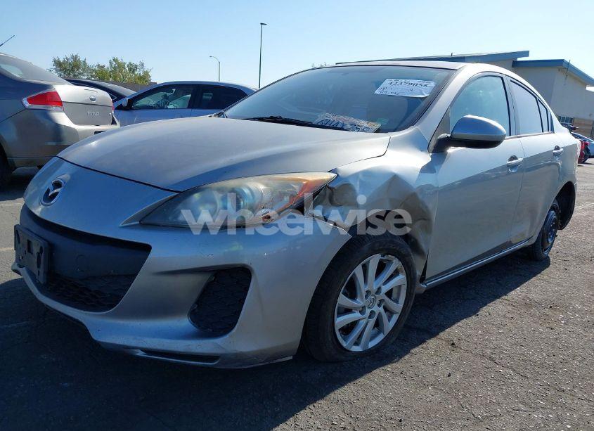 Photo 2 of 2012 Mazda Mazda3 I TOURING (VIN JM1BL1V88C1557967)