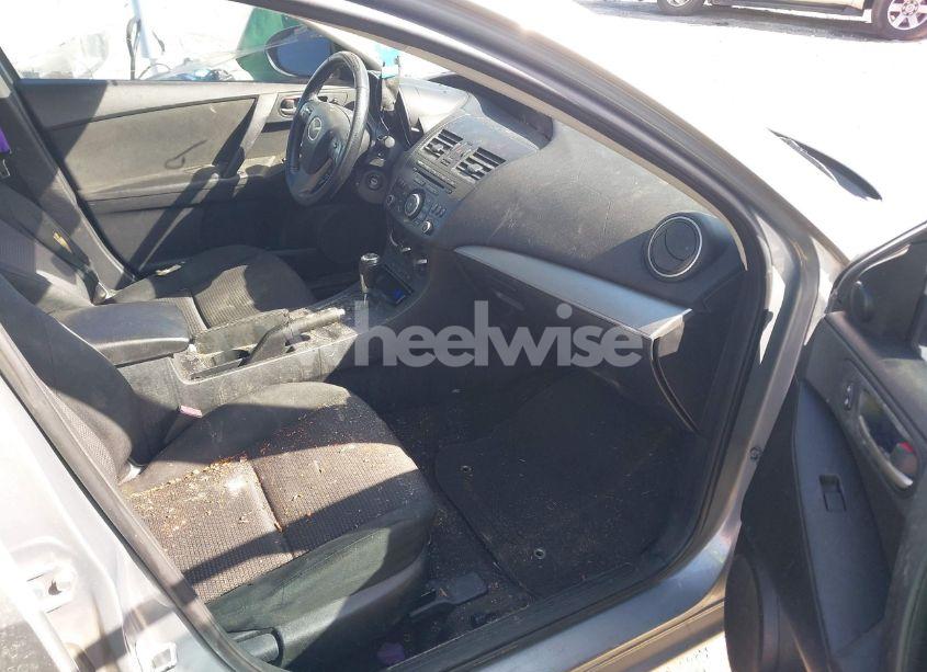 Photo 5 of 2012 Mazda Mazda3 I TOURING (VIN JM1BL1V89C1528039)