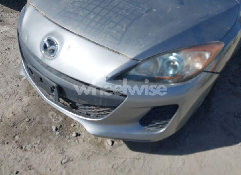 Photo 6 of 2012 Mazda Mazda3 I TOURING (VIN JM1BL1V89C1528039)