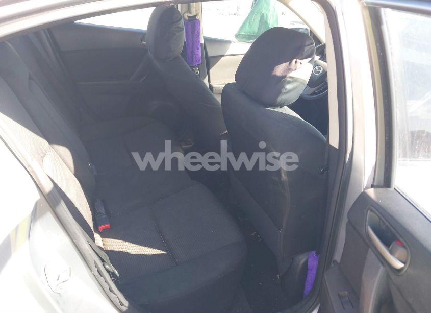 Photo 8 of 2012 Mazda Mazda3 I TOURING (VIN JM1BL1V89C1528039)