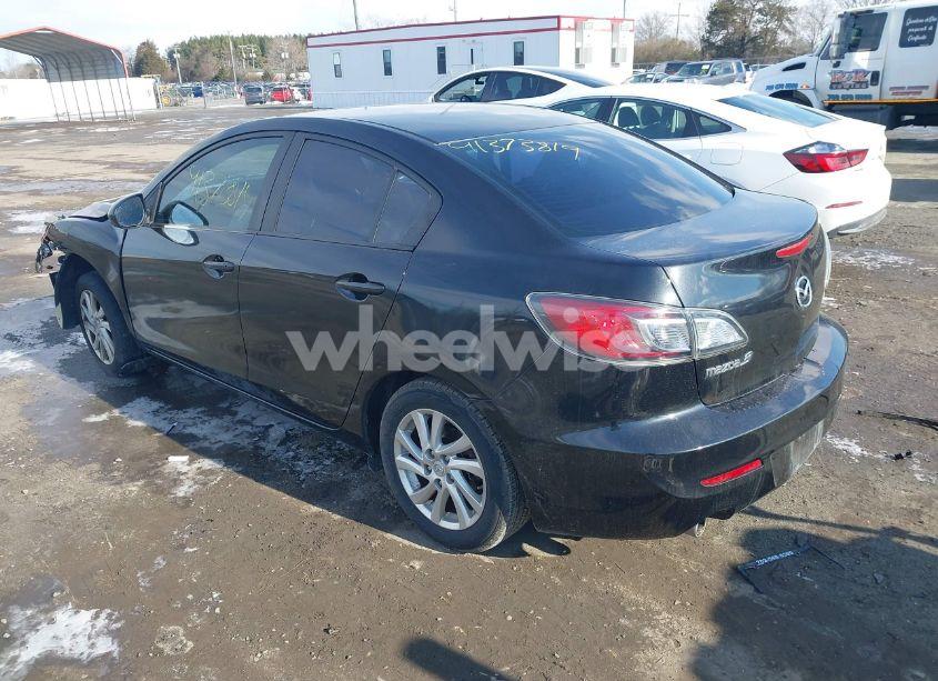 Photo 3 of 2012 Mazda Mazda3 I TOURING (VIN JM1BL1V89C1562711)