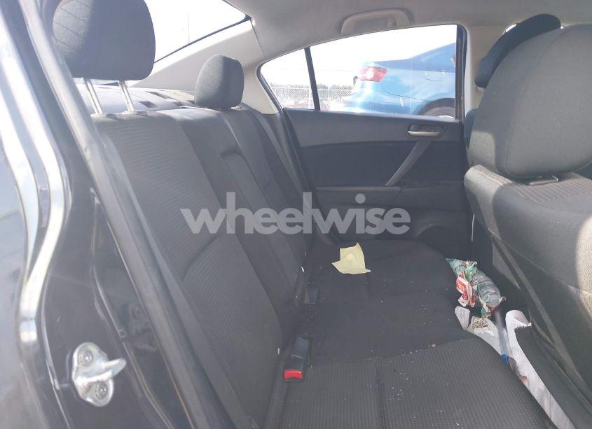 Photo 8 of 2012 Mazda Mazda3 I TOURING (VIN JM1BL1V89C1562711)