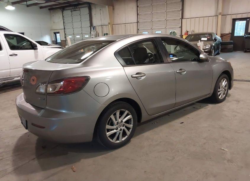 Photo 4 of 2012 Mazda Mazda3 I TOURING (VIN JM1BL1V89C1612474)