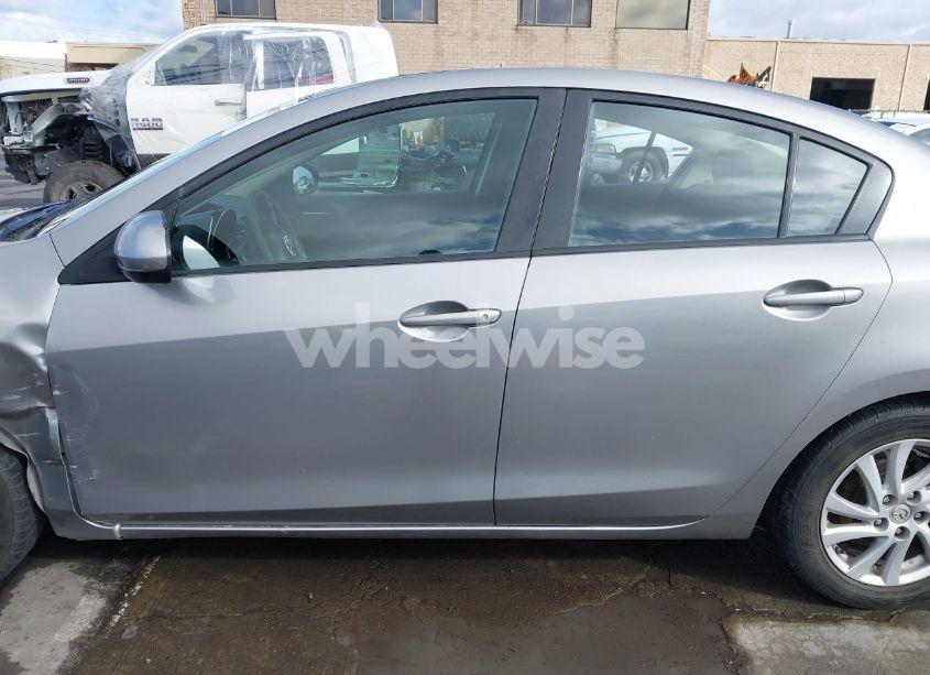 Photo 14 of 2012 Mazda Mazda3 I TOURING (VIN JM1BL1V89C1681097)