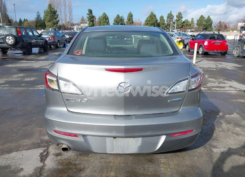 Photo 16 of 2012 Mazda Mazda3 I TOURING (VIN JM1BL1V89C1681097)