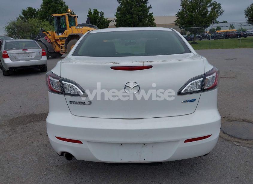 Photo 16 of 2012 Mazda Mazda3 I TOURING (VIN JM1BL1V8XC1652837)