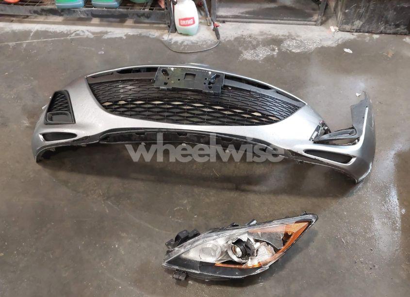 Photo 12 of 2011 Mazda Mazda3 I TOURING (VIN JM1BL1VF1B1388498)